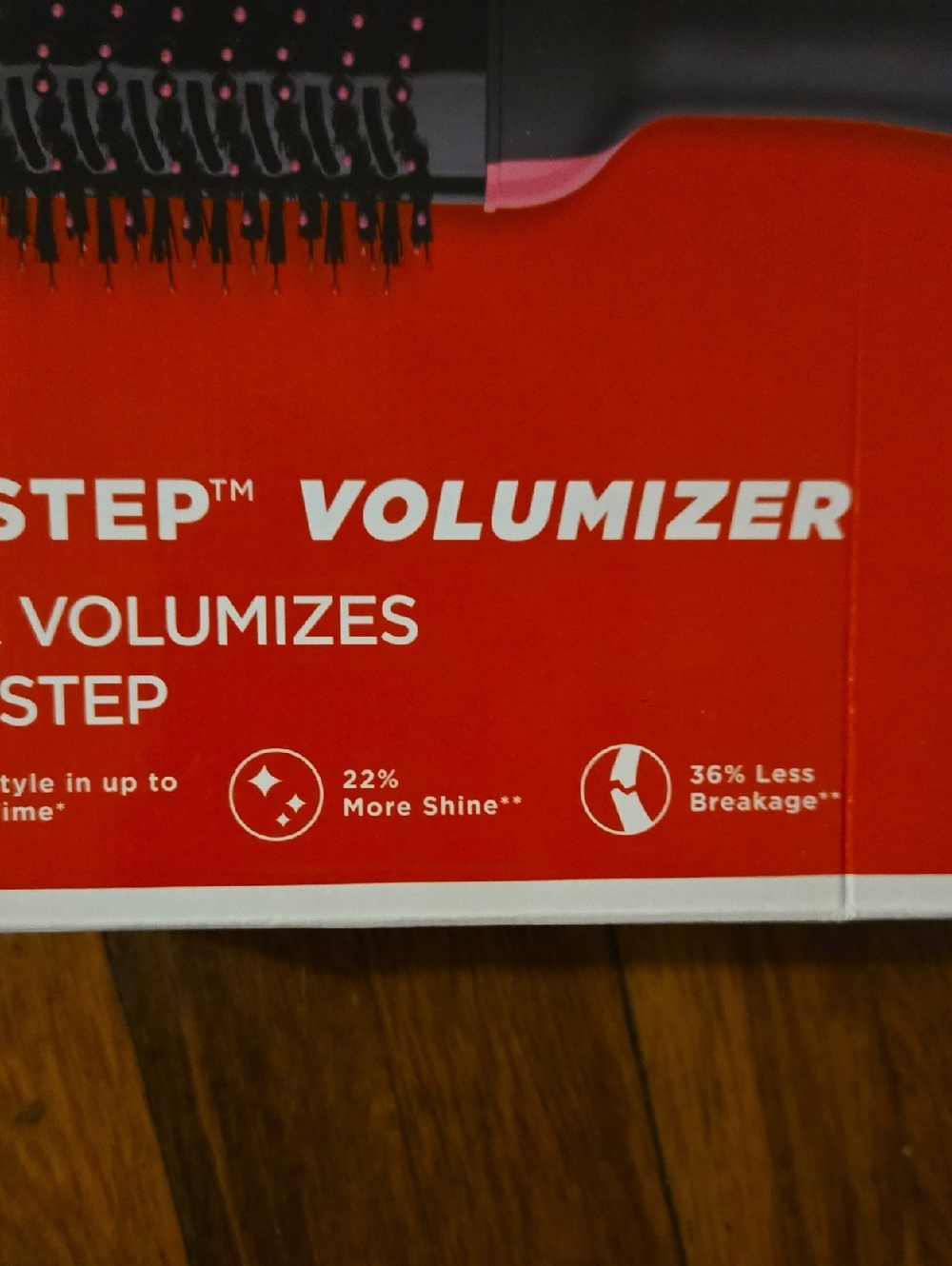 Revlon One-Step Volumizer (Model #RVDR5222) - Picture 9 of 9